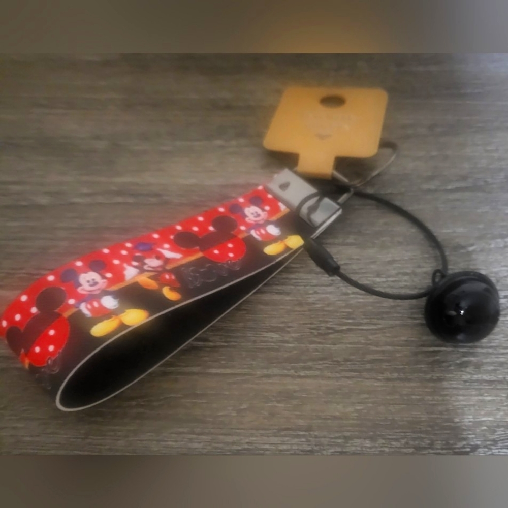 Mickey Mouse Key Fob 🎉2/$30🎉